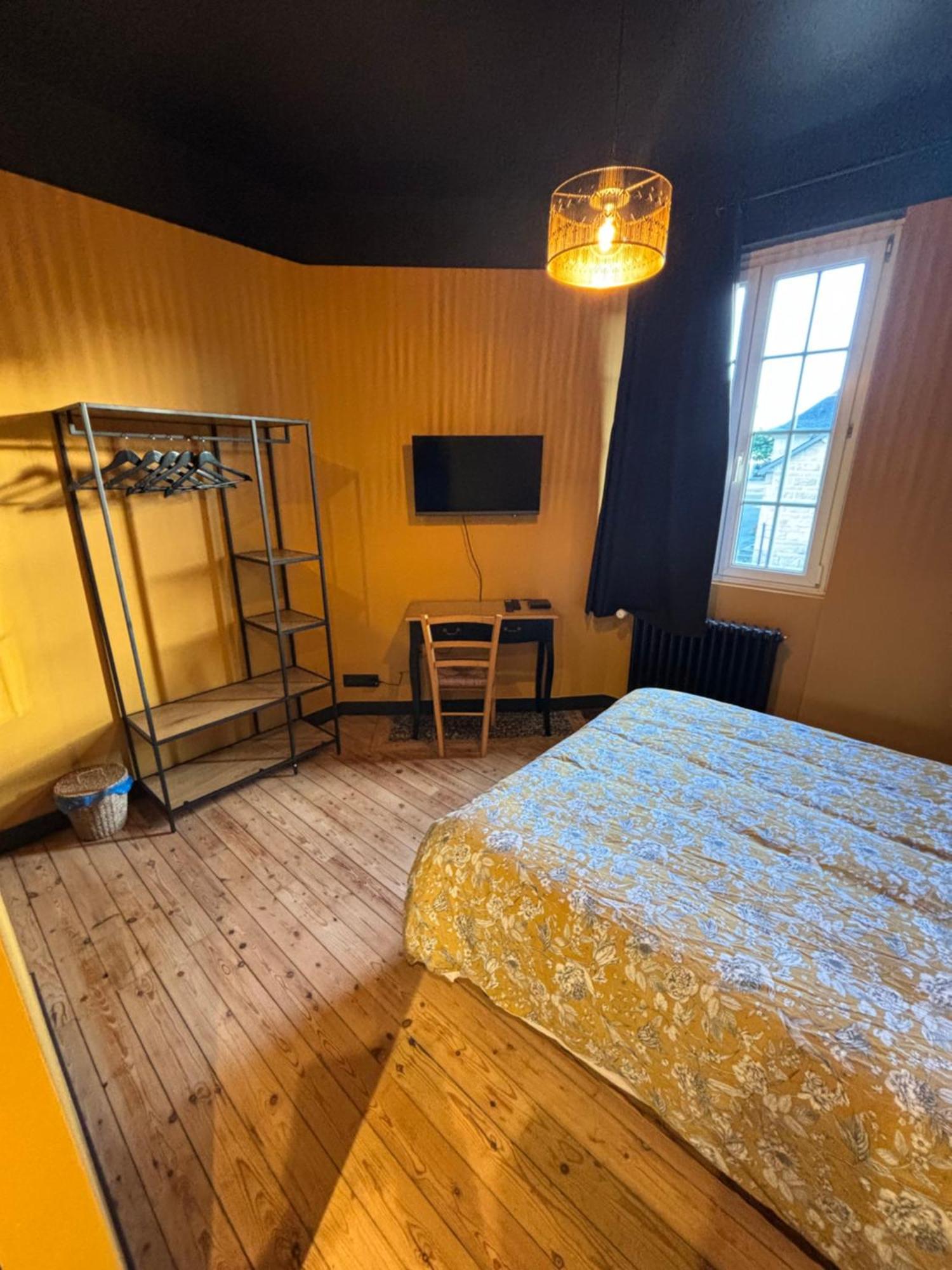 La Hacienda Negra Bed & Breakfast Saint-Jouan-des-Guerets Luaran gambar